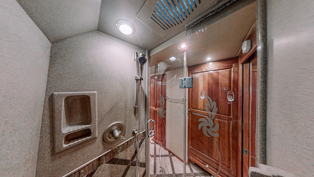 2006 Prevost Royale XLII For Sale
